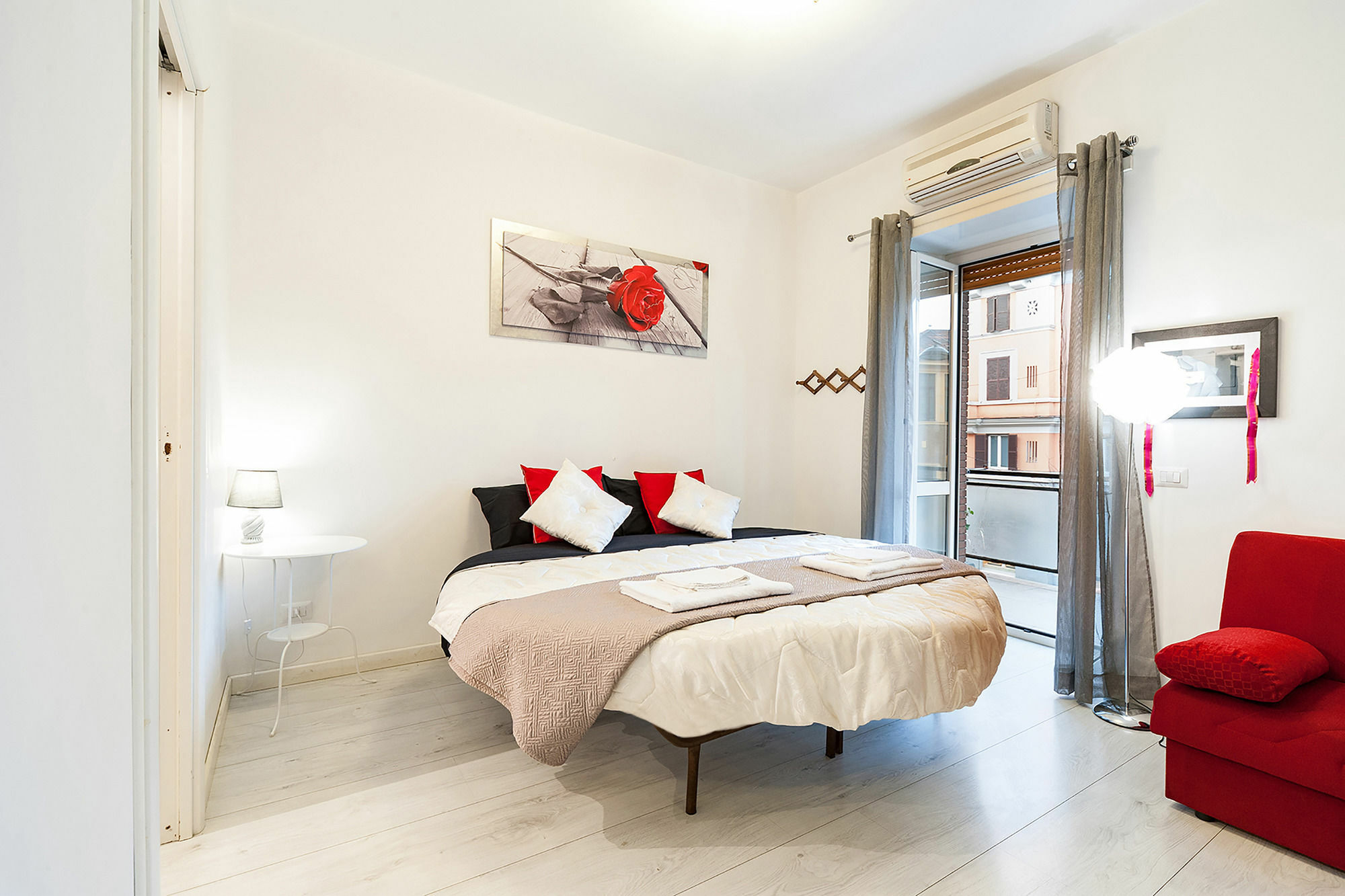 Pensión Hosting Flats Roma