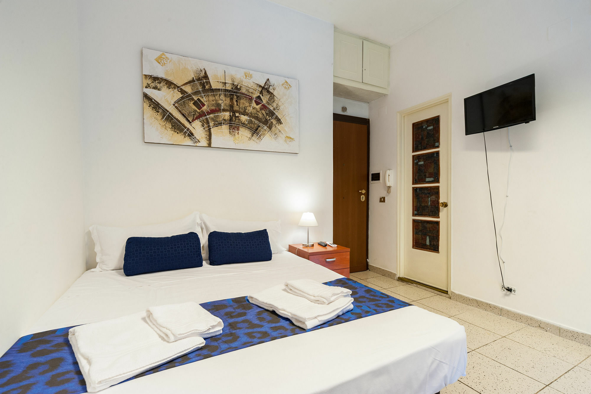 Hosting Flats * Roma